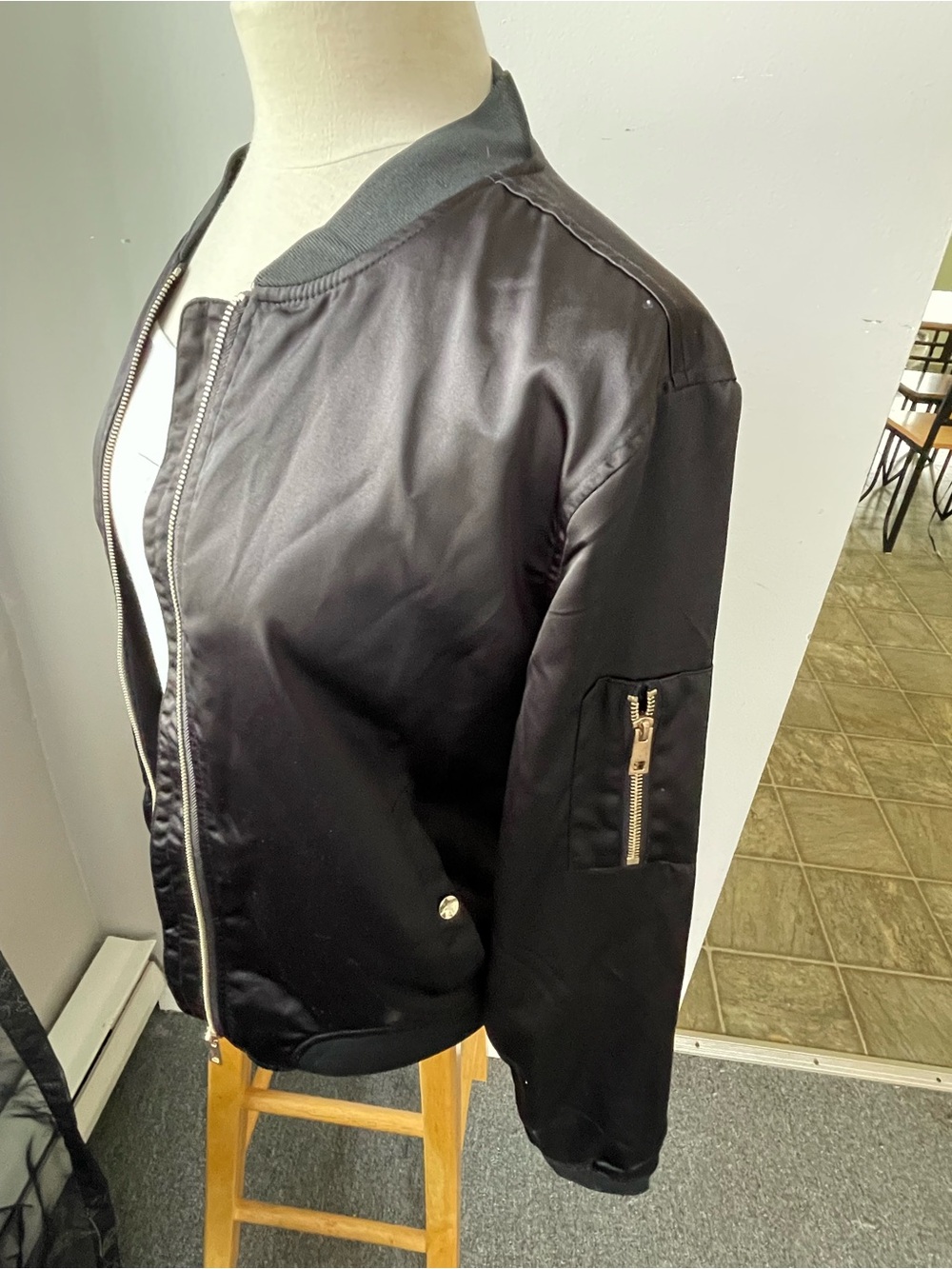 Ardene Black Bomber Jacket with Gold Zipper Y2K Indie Médium - Picture 3 of 9